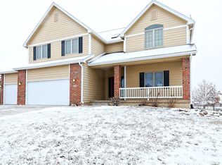 401 NW 12th Cir, Grimes, IA 50111