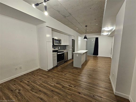 4th image of 7 Erie Ave #712