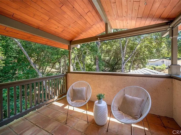 primary room covered deck with amazing view