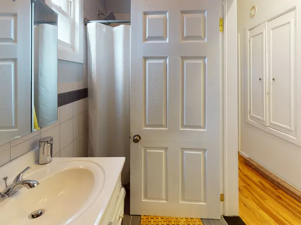 344 Fenimore Street image 13 of 14