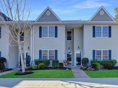 1165 Savoy Drive #1165, Melville, NY, 11747
