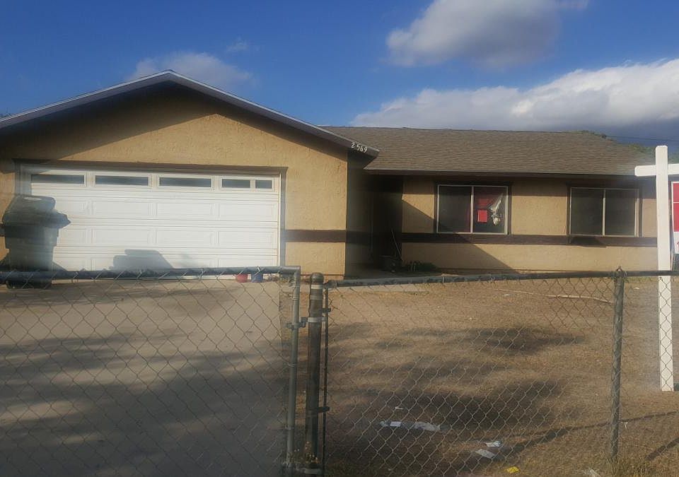 1st image of 2569 N San Carlo Ave