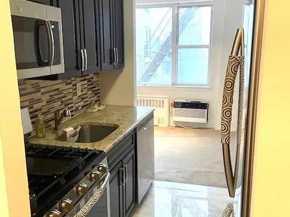 377 N Broadway #701, Yonkers, NY 10701