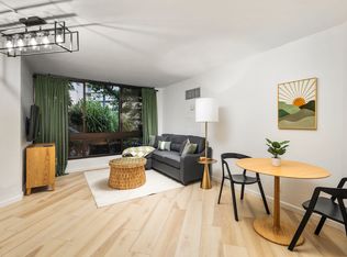 300 Wai Nani Way #215, Honolulu, HI 96815