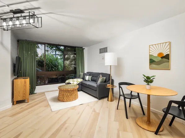 300 Wai Nani Way, Honolulu, HI