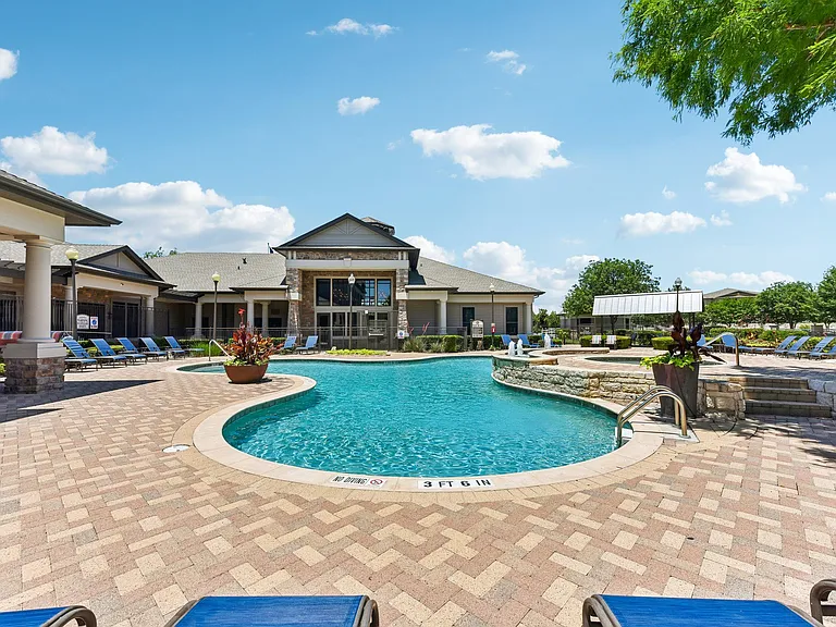 Las Brisas Apartments | Homes for rent in Round Rock, Texas