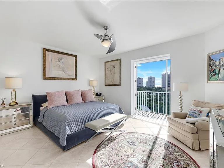 400 Flagship Dr #902 — Photo 10