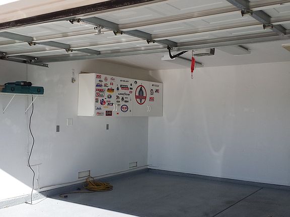 garage