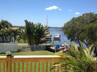 3331 Coquina Key Dr SE, Saint Petersburg, FL 33705