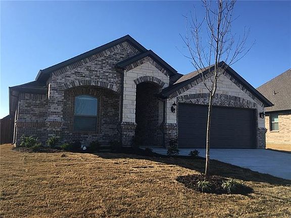 3rd image of 414 Valley Brook Ct