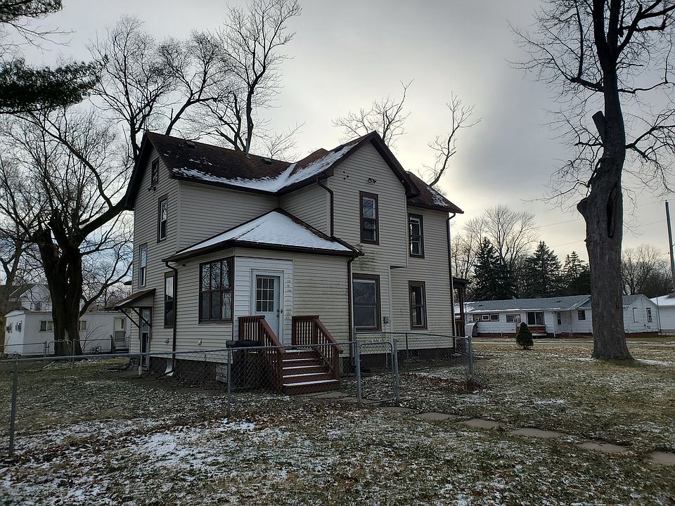 491 N 9th St, Sheldon, IL 60966 Zillow