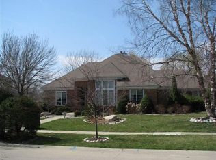 1805 Bentbrook Dr, Champaign, IL