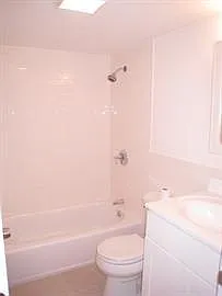 12 Commonwealth Ct #8 — Photo 19