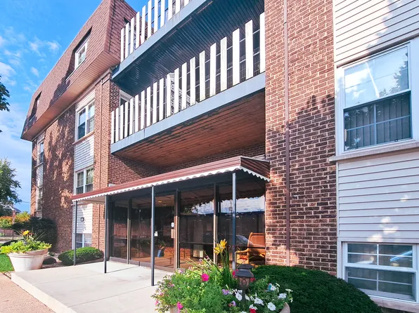 9146 Grand Ave APT 1SE, Franklin Park, IL 60131