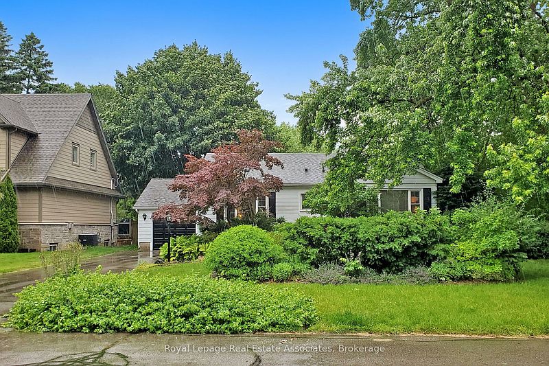 Burlington House for rent - 3 Bedrooms — photo 2