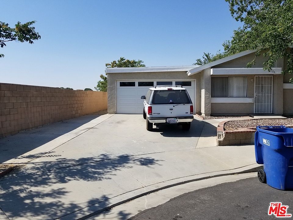 2nd image of 3103 E Avenue Q13