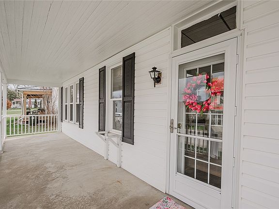 4th image of 4992 Richmond Rd
