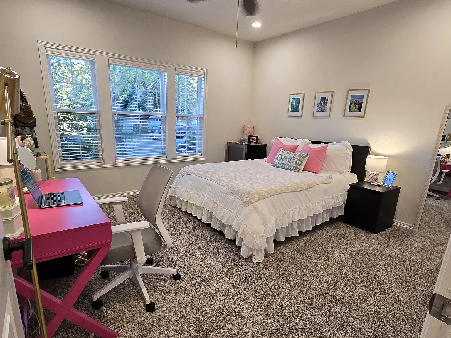 5 bed, 5.5 bath, 2360 sqft, $5,595 — Photo 4