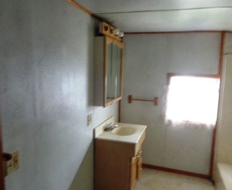5th image of 429 NW Lincoln St