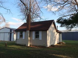 W14231 Cottonville Ave, Coloma, WI 54930