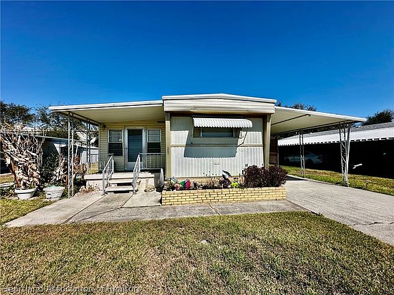 3rd image of 2002 Robin Ct