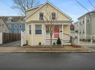 48 Willow St, New Bedford, MA 02740