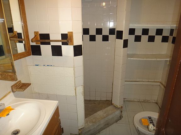 4th image of 5041 W 22nd Pl