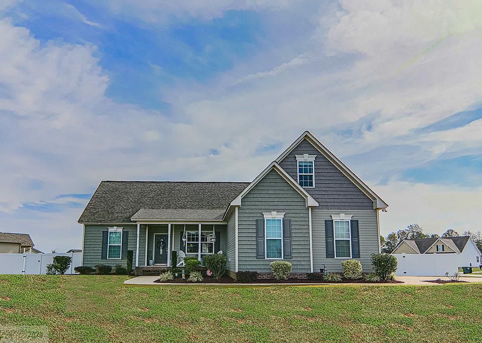 1st image of 101 Northfield Pl