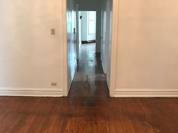 3rd image of 1861 S Karlov Ave #2