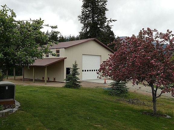 Added shop and generator.