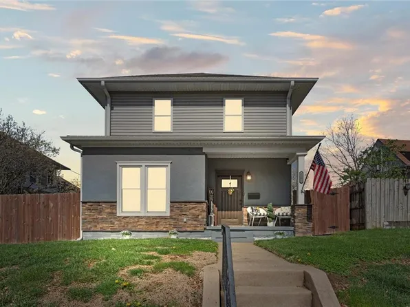 2205 Lovers Ln, Saint Joseph, MO 64505