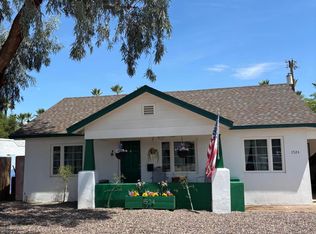 1524 E EARLL Drive, Phoenix, AZ 85014