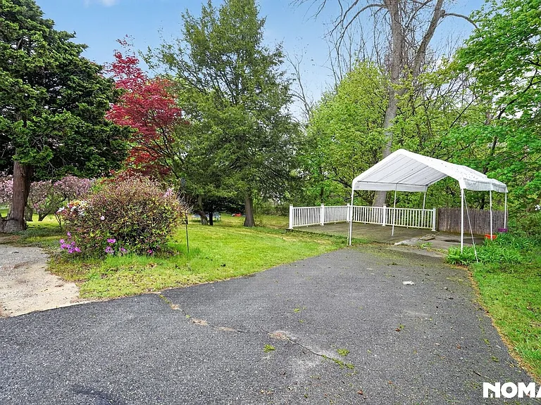 38 Prescott St — Photo 15