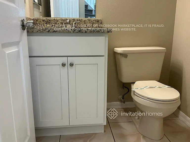 427 Symphony Pl — Photo 19
