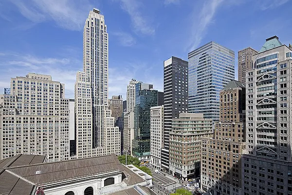 Sold by Corcoran | media 6