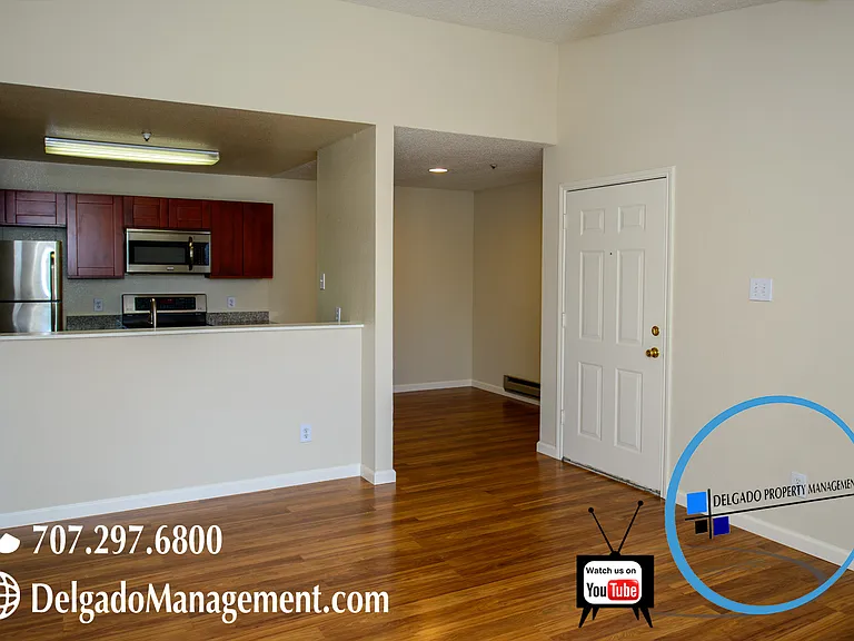 1201 Glen Cove Pkwy #310 — Photo 2