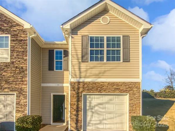 9154 Bradstreet Commons Way, Charlotte, NC 28215