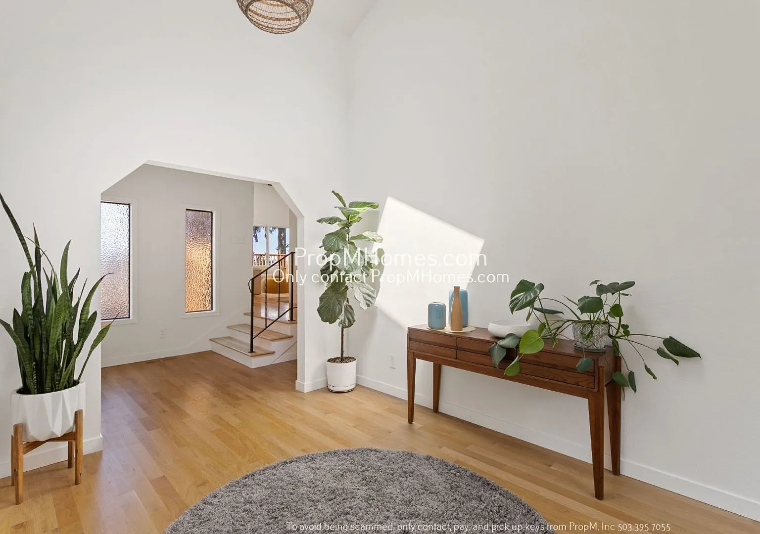 Mid-Century Modern Three Bedroom in Happy Valley! — Photo 3