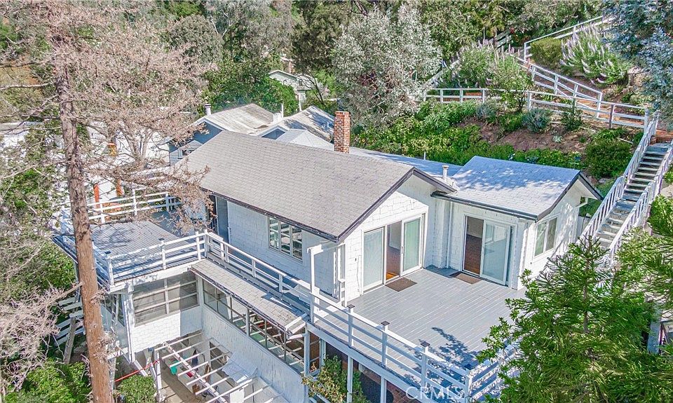 1st image of 2555 Thames Pl