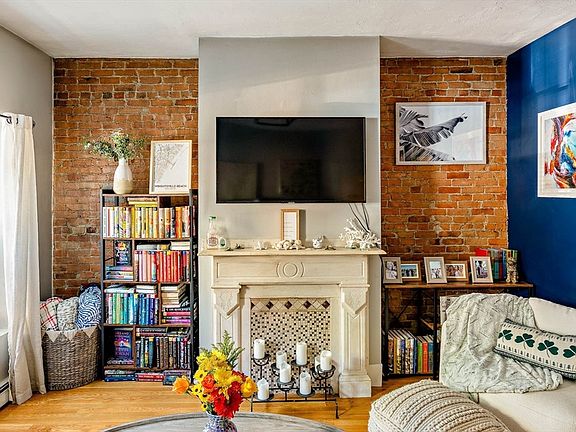 3rd image of 60 Beacon St #1