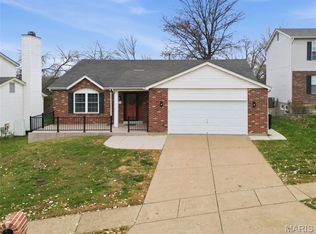 9624 Chamblin Dr, Saint Louis, MO 63123