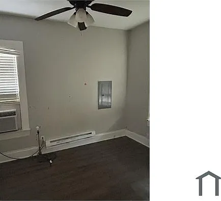 323 Boyce St — Photo 2