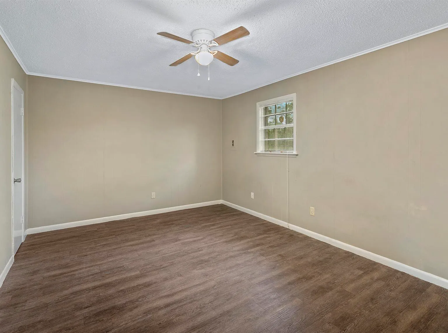 1 bed, $810 — Photo 4