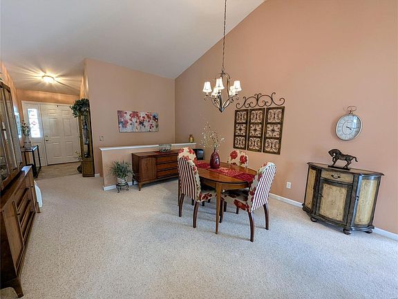 2nd image of 10229 Carlton Place Ct