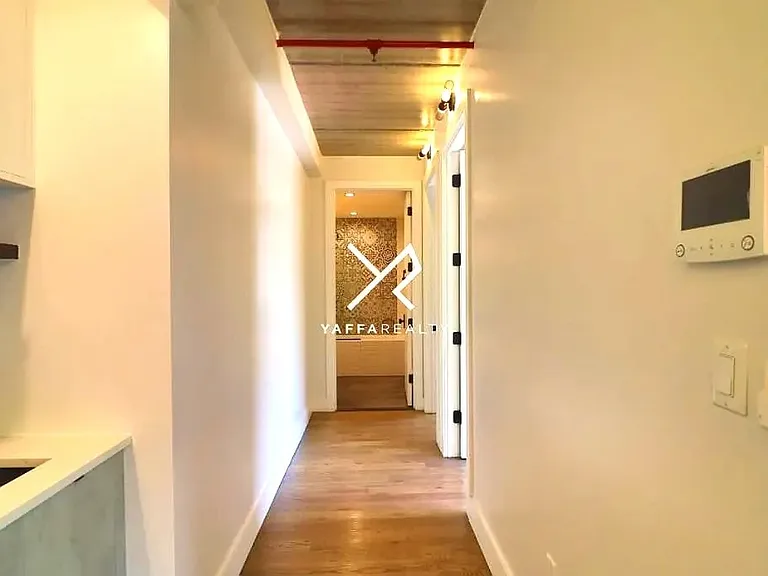 806 Saint Johns Pl #2B — Photo 3