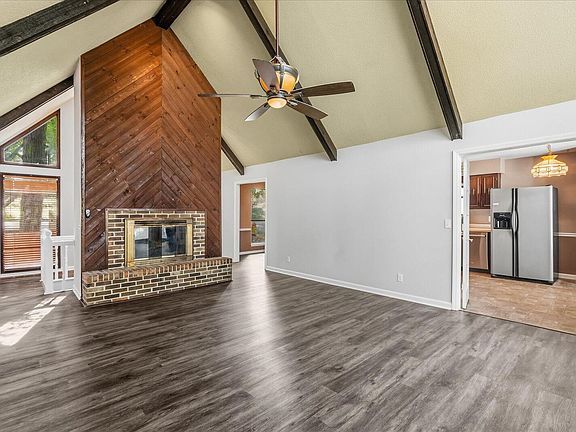4th image of 6822 Hampton Wood Cir