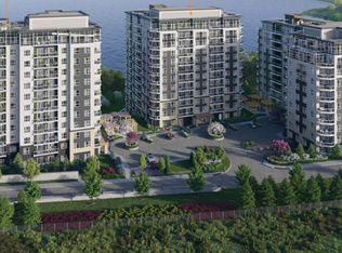 56 Lakeside Ter #1013, Barrie, ON L4M0L4