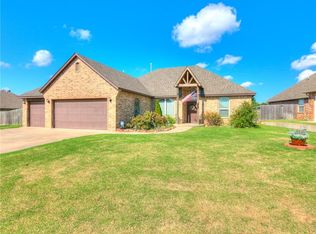 2300 Timbers Blvd, Shawnee, OK 74804