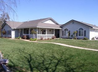 7960 N Waverly Rd, Linden, CA 95236