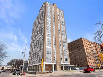 1707 North Prospect AVENUE #16B, Milwaukee, WI, 53202